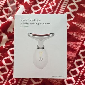 Intense Pulsed Light Wrinkles Reducing Instrument - Silver